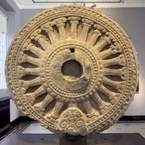 Wheel of the Law (Dharmachakra), Dvaravati sculptor