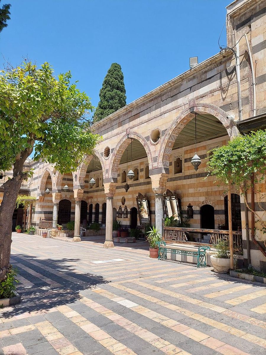 Courtyard, Azem Palace